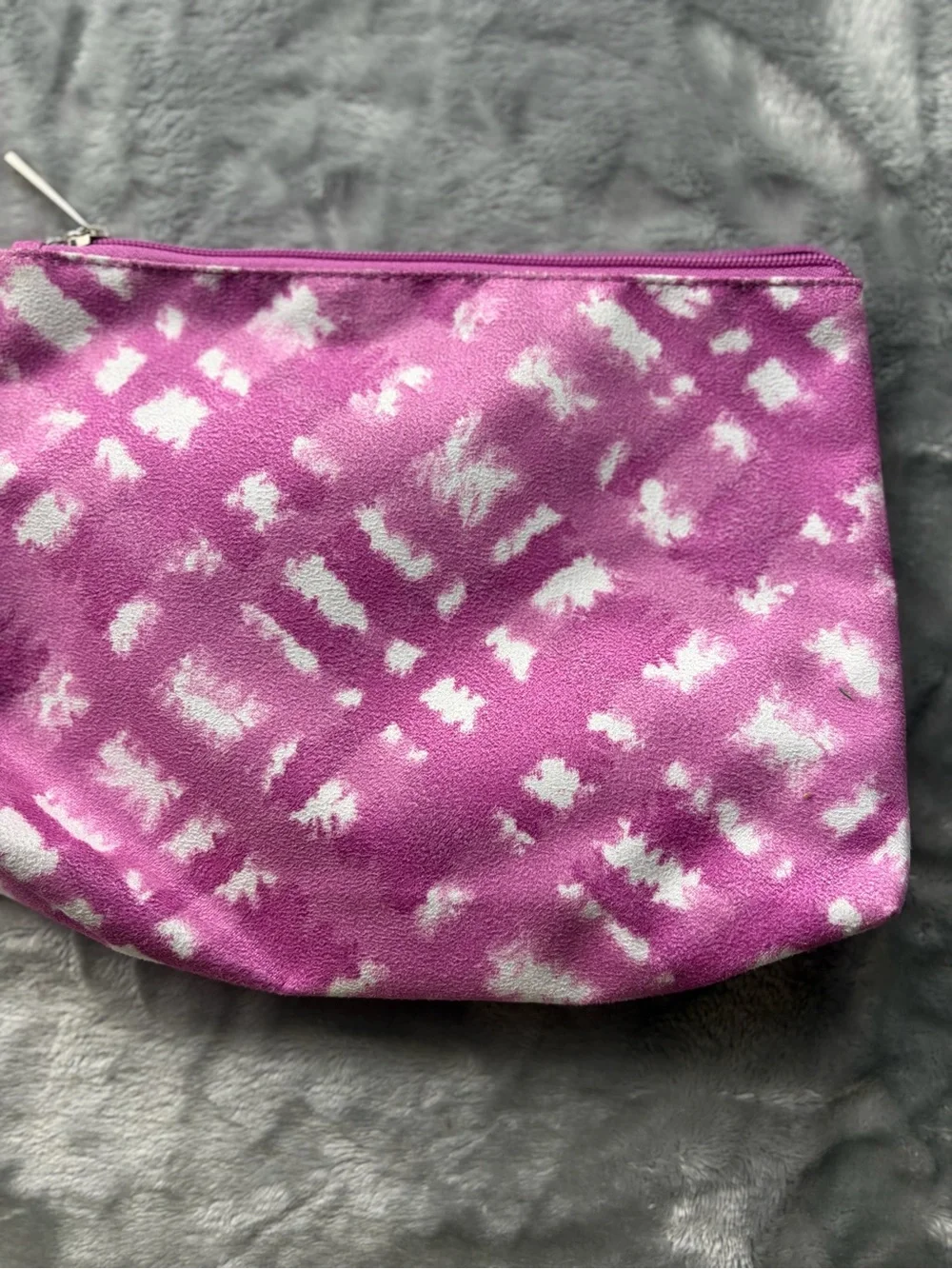 Clinique Pink and White Patterned Cosmetic Pouch